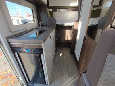 Benimar Yrteo 840 - Photo 10