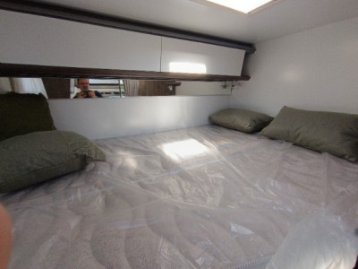 Benimar Yrteo 840 - Photo 15