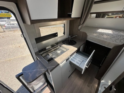Benimar Yrteo 840 - Photo 10