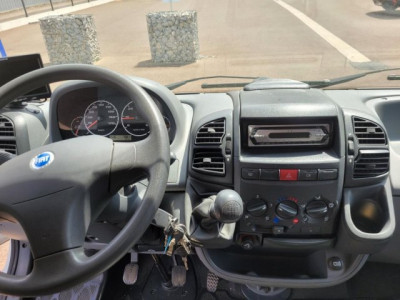 Burstner Camping-Car T 585 - Photo 2