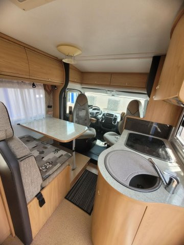 Burstner Camping-Car T 585 - Photo 6