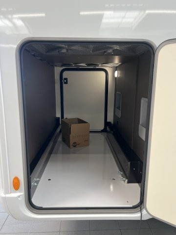 Burstner Camping-Car t690 td B66 - Photo 5