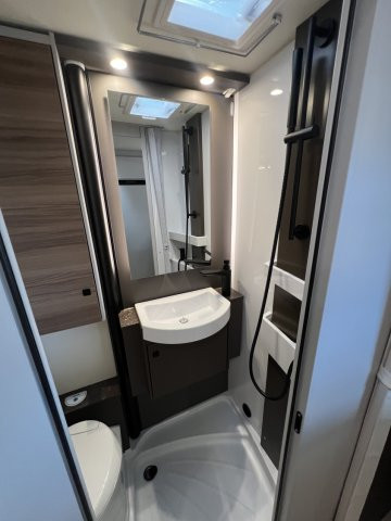 Burstner Camping-Car t690 td B66 - Photo 10