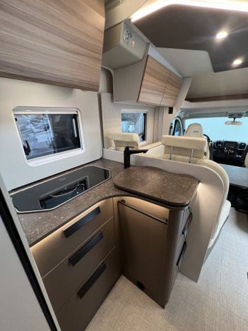 Burstner Camping-Car t690 td B66 - Photo 12