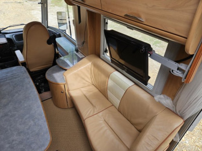 Burstner Camping-Car ELEGANCE 827 - Photo 8