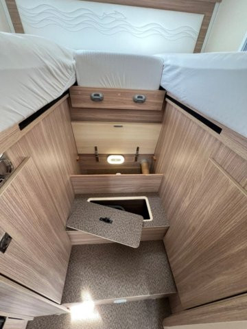 Burstner Delfin T 690 G - Photo 14