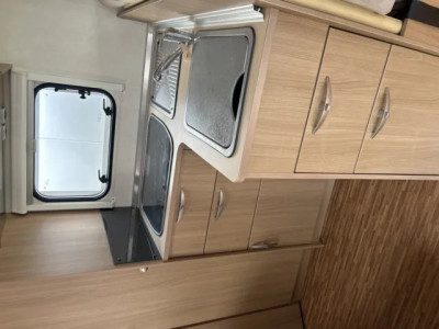 Burstner Ixeo IT 664 - Photo 7