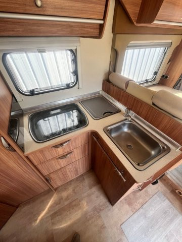 Burstner Ixeo IT 664 - Photo 5