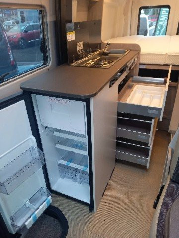 Burstner Lineo C 590 - Photo 9