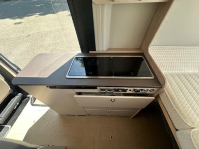 Burstner Lineo C 590 - Photo 10