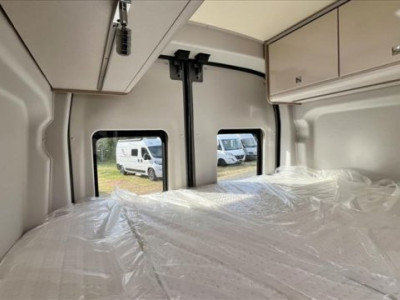 Burstner Lineo C 590 - Photo 9