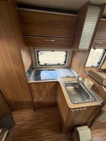 Burstner Nexxo T 660 - Photo 11