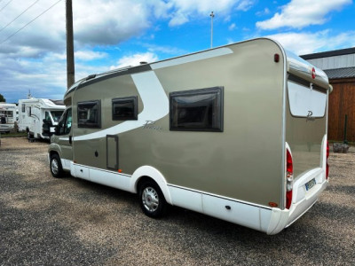 Burstner Privilege T 718 - Photo 2