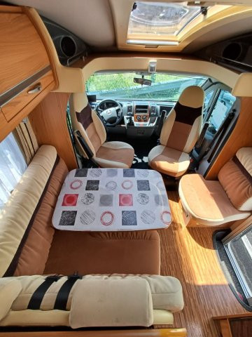 Burstner Privilege T 727 - Photo 8