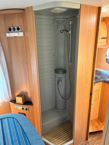 Burstner Solano T 727 - Photo 11