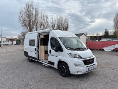 Campereve Magellan 743 Occasion