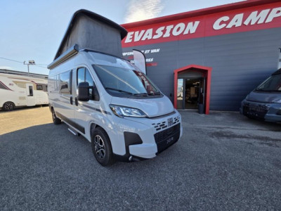 Carado CV 602 Pro toit relevable Boite auto Neuf