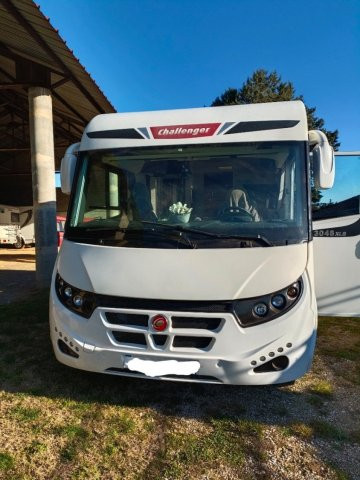 Challenger 3048 XLB Ambiance prestige Occasion