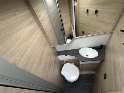 Challenger 318 Anniversary Edition - Photo 4