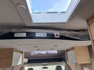 Challenger 318 Anniversary Edition - Photo 15