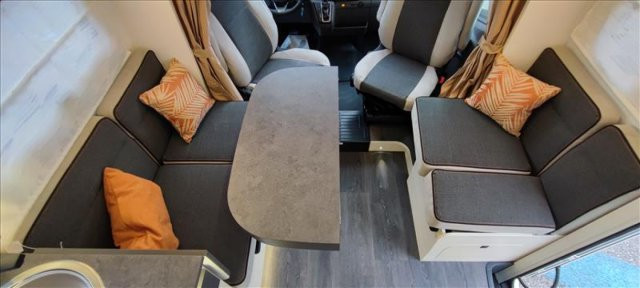 Challenger 328 Graphite Ultimate - Photo 4