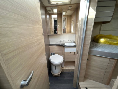 Challenger 337 GA Graphite VIP EDITION - Photo 12