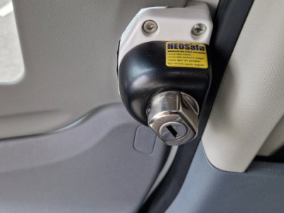 Challenger 358 EB Graphite Edition - Photo 12