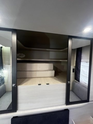 Challenger 396 Premium Occasion