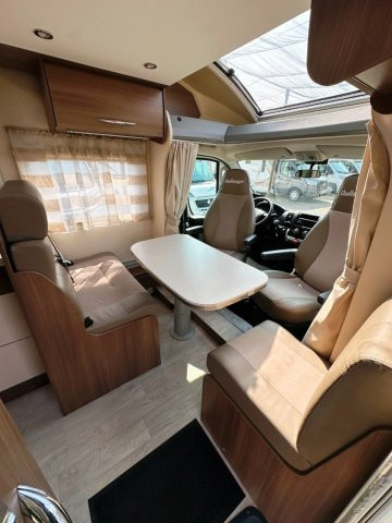 Challenger Genesis 288 EB - Photo 3