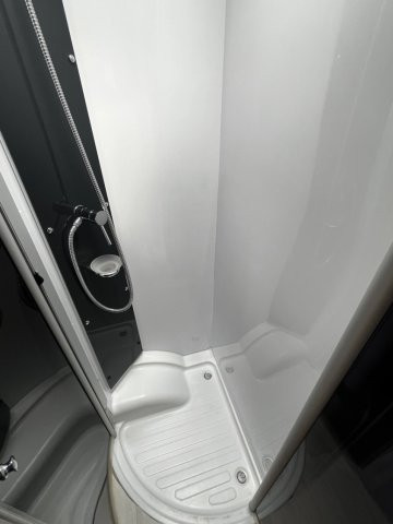 Challenger Genesis 288 EB - Photo 5