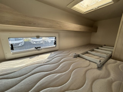 Challenger Genesis C256 - Photo 11