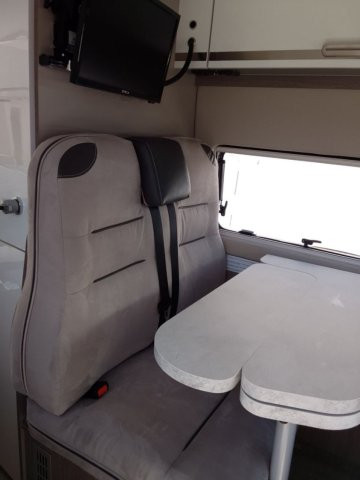 Challenger V210 Road Edition Premium - Photo 11