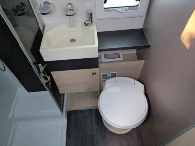 Chausson 644 First Line - 54.900 € - #10