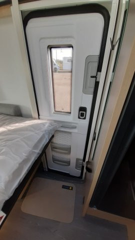 Chausson 720 First Line - 72.060 € - #12