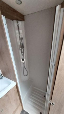 CI Horon 74 XT - Photo 12