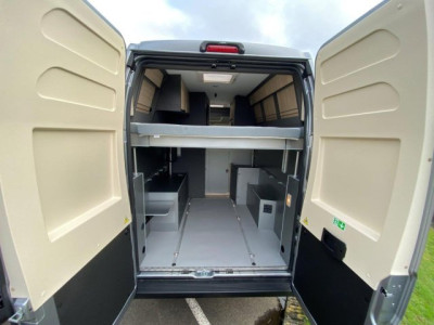 Dreamer Camper Sport FIAT DUCATO 2.2L 140 CH BVA FUN + - 73.600 € - #6