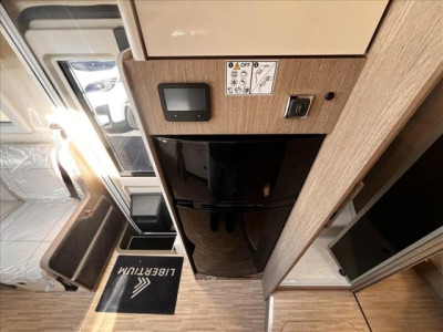 Eden Camp H 745 GLC - Photo 7