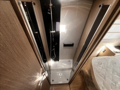 Eden Camp H 745 GLC - Photo 8