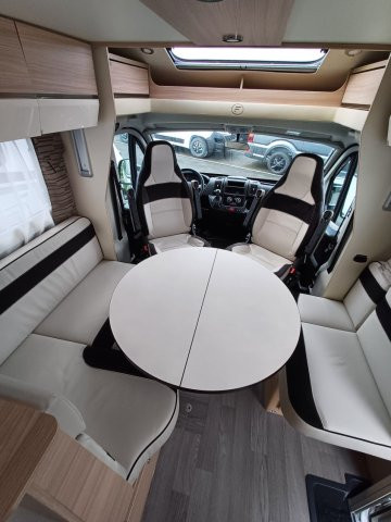 Florium Mayflower 74 LMC - Photo 10