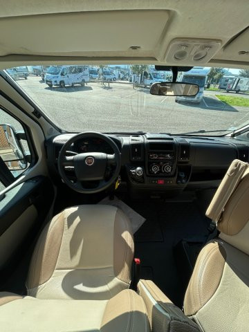 Font Vendome Leader Camp Occasion