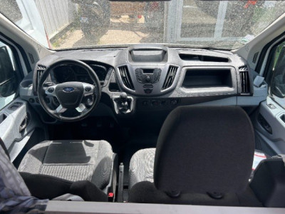 Ford Transit - Photo 2