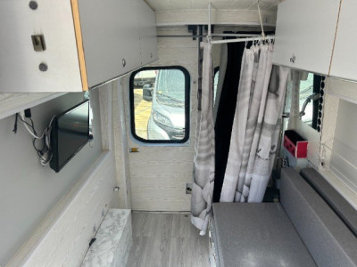 Ford Transit - Photo 4