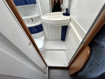 Hymer B 644 - Photo 10
