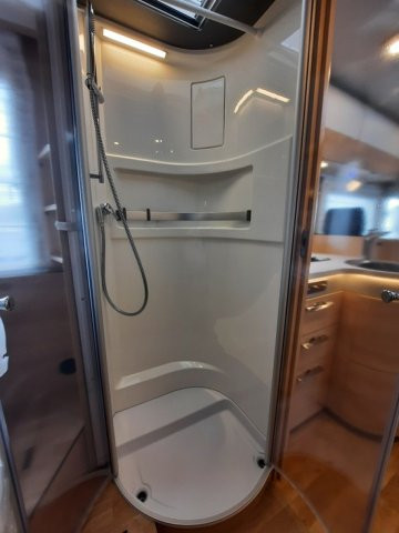 Hymer Classe-B ModernComfort I 690 - 134.900 € - #10