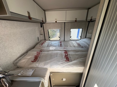 Hymer Camper Vans / Hymercar Ayers Rock - Photo 5