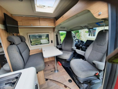 Hymer Camper Vans / Hymercar Grand Canyon - Photo 4