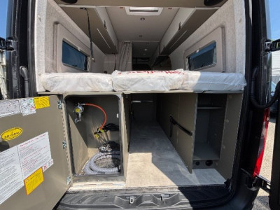 Hymer Camper Vans / Hymercar Grand Canyon S 700 4X4 - Photo 9