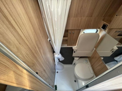 Hymer Camper Vans / Hymercar Grand Canyon S 4*4 - Photo 11