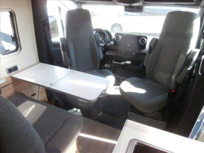 Hymer Camper Vans / Hymercar Grand Canyon S - Photo 2
