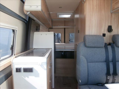 Hymer Camper Vans / Hymercar Grand Canyon S - Photo 3